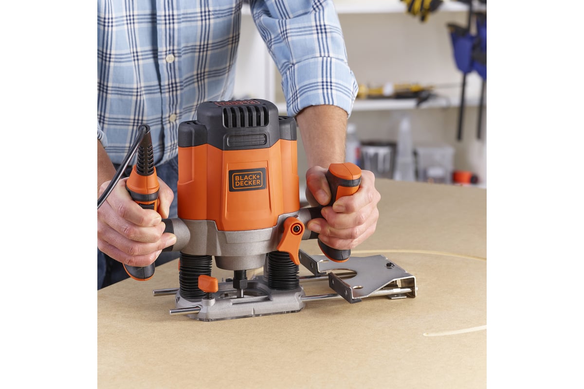 Фрезер Black&Decker KW1200E