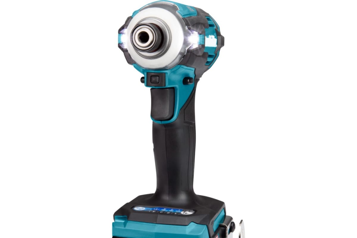 Ударный аккумуляторный шуруповерт Makita XGT TD001GZ