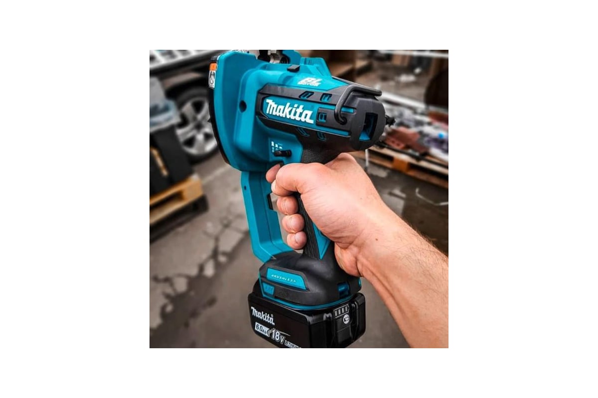 Резчик Makita LXT DSC102ZJ