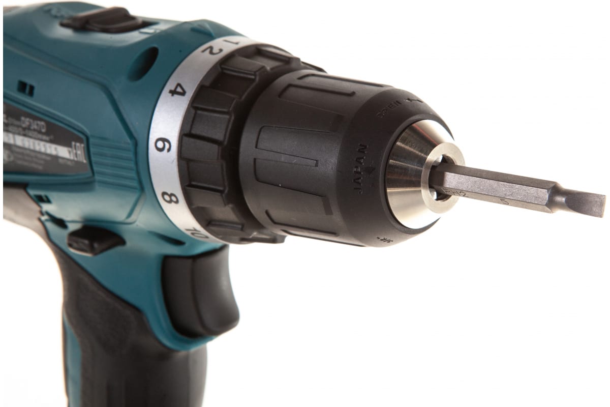 Аккумуляторная дрель-шуруповерт Makita DF347DWLE + фонарь