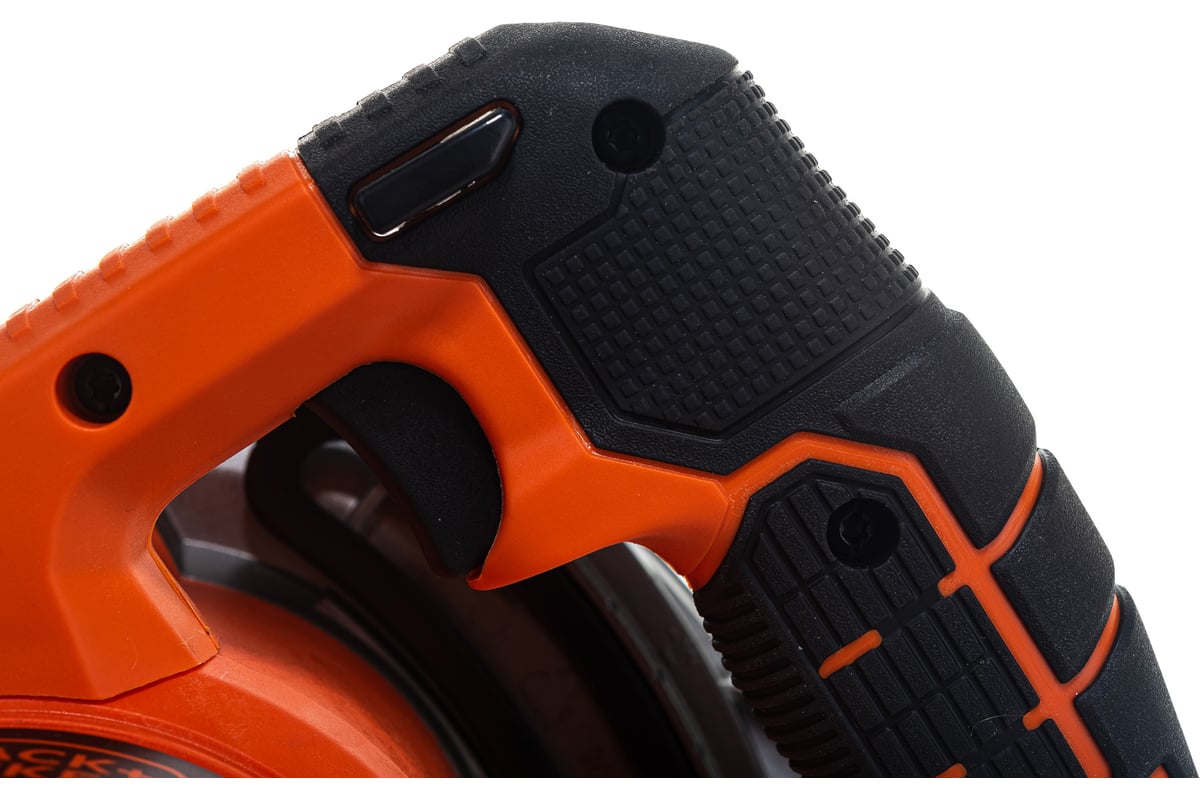 Дисковая пила Black&Decker CS1550