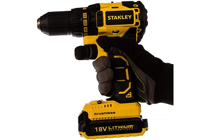 Аккумуляторная дрель-шуруповерт Stanley SBD20D2K