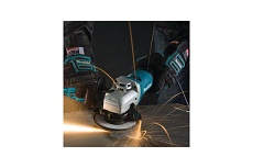 Угловая шлифмашина Makita 9565PCV