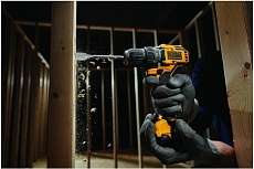 Бесщеточная дрель-шуруповерт DeWalt 12 В XR DCD701N-XJ