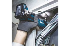 Аккумуляторная угловая дрель Makita DA332DZ