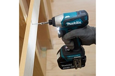 Аккумуляторный ударный шуруповерт Makita DTD155RFE