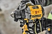 Бесщеточная дрель-шуруповерт DeWalt 2 скорости, 2 АКБ 18 В XR Li-Ion DCD800E2T-QW