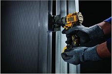 Бесщеточная дрель-шуруповерт DeWalt 12 В XR DCD701N-XJ