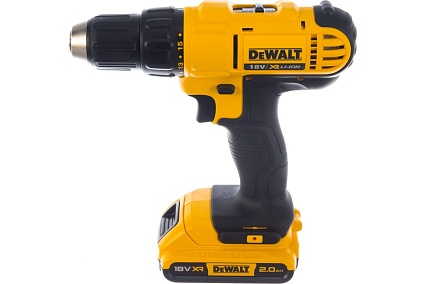 Дрель-шуруповерт DeWalt 2.0 Ач DCD771D2