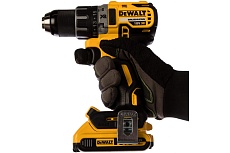 Аккумуляторная дрель-шуруповерт DeWalt DCD 791 D2